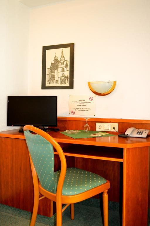 Kuner Weitzel Landgasthof Frohe Einkehr Gbr Merzhausen Room photo